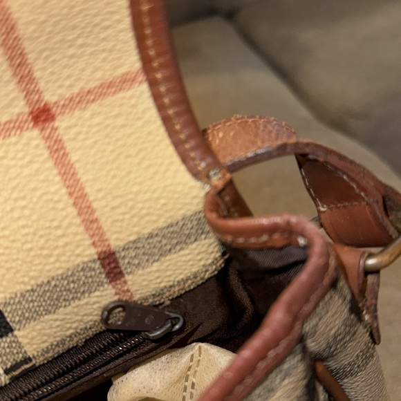 BURBERRY Crossbody Bag - Picture 10 of 12